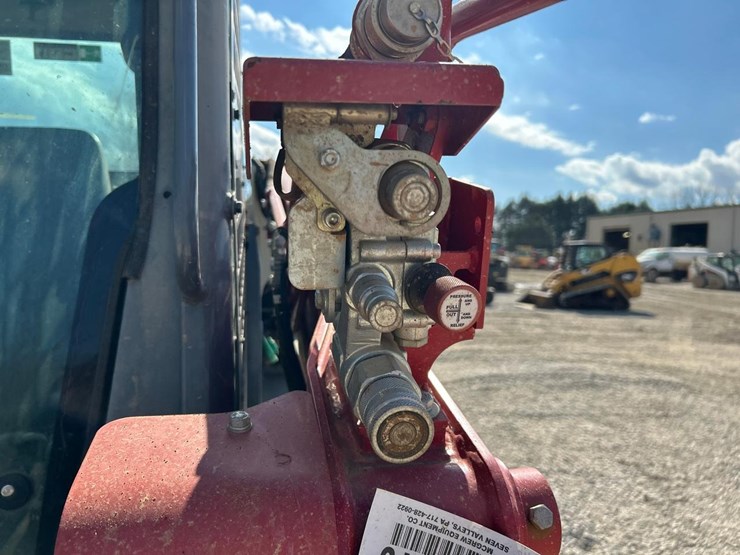 2020-takeuchi-tl12r2-image-11