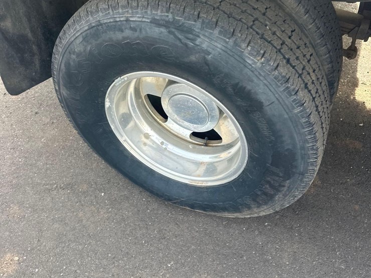 1999-ford-f350-image-13