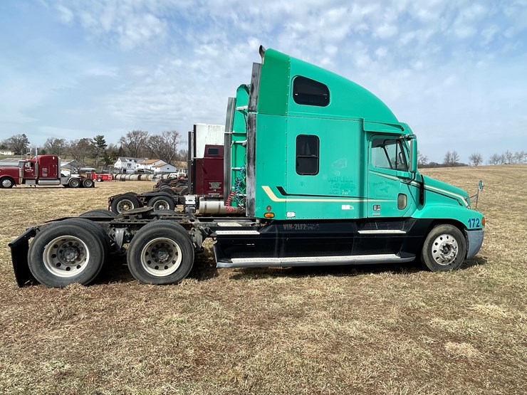 2002-caterpillar-c15-image-5