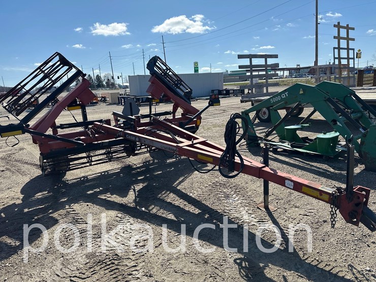 case-ih-crumbler-image-3