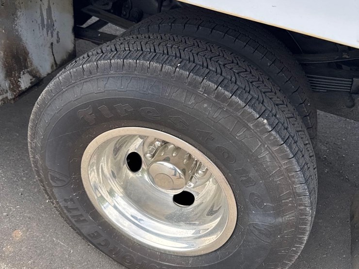 1999-ford-f350-image-21