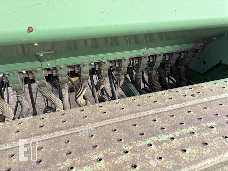 john-deere-9300-image-10