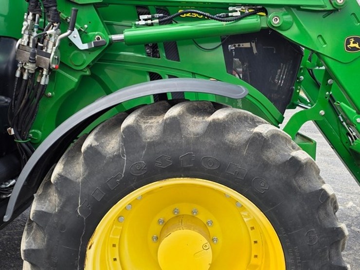 2021-john-deere-6230r-image-12