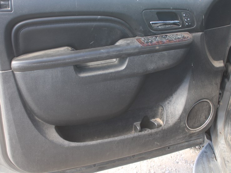 2012-gmc-yukon-image-33