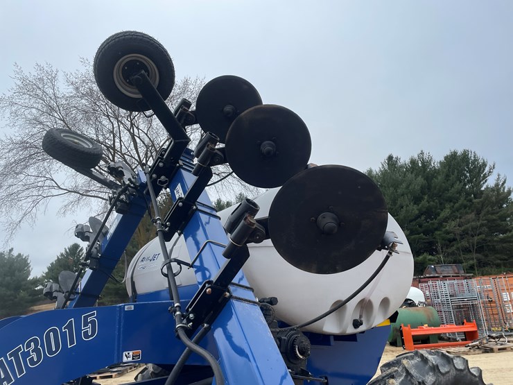 #100-•-2024-blue-jet-at3015-liquid-fertilizer-image-11