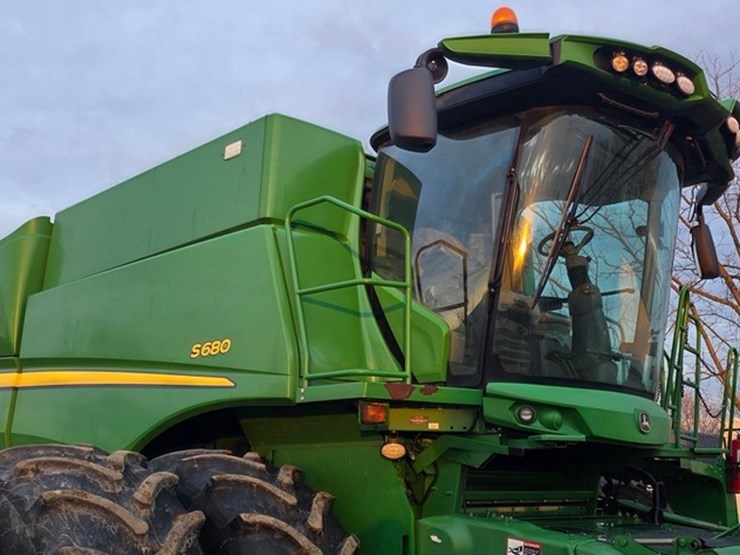 2013-john-deere-s680-image-7