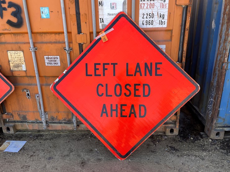 #3935-•-retired-fiberglass-road-signs-image-1