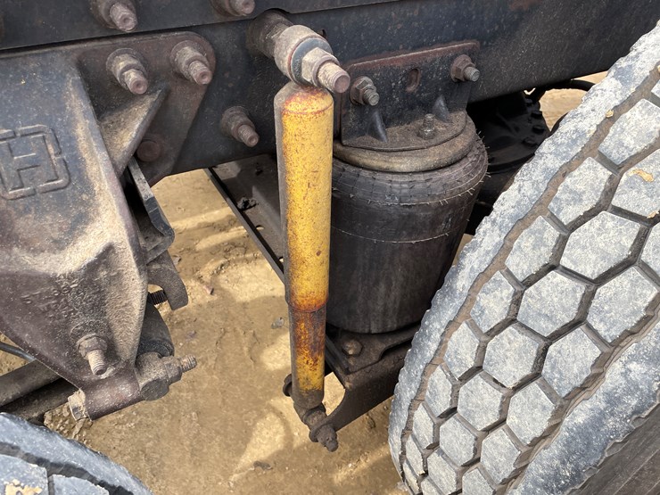 #400-•-1997-mac-ch600-semi-(has-wi-title)-image-42