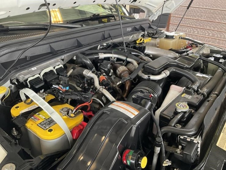 2011-ford-f350-image-12