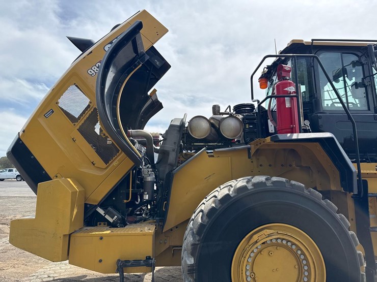 2022-caterpillar-982m-image-20