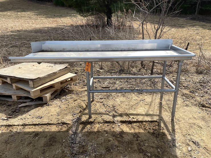 #3972-•-stainless-steel-prep-table-image-2