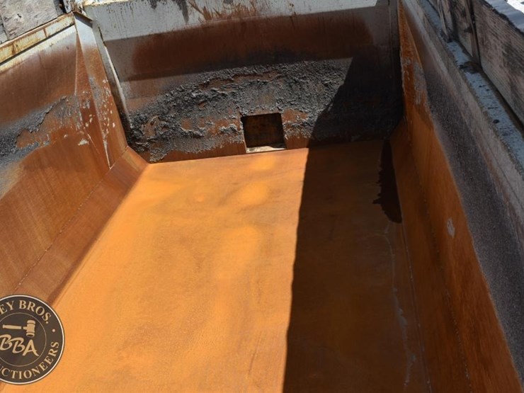 2019-kenworth-t880-image-24