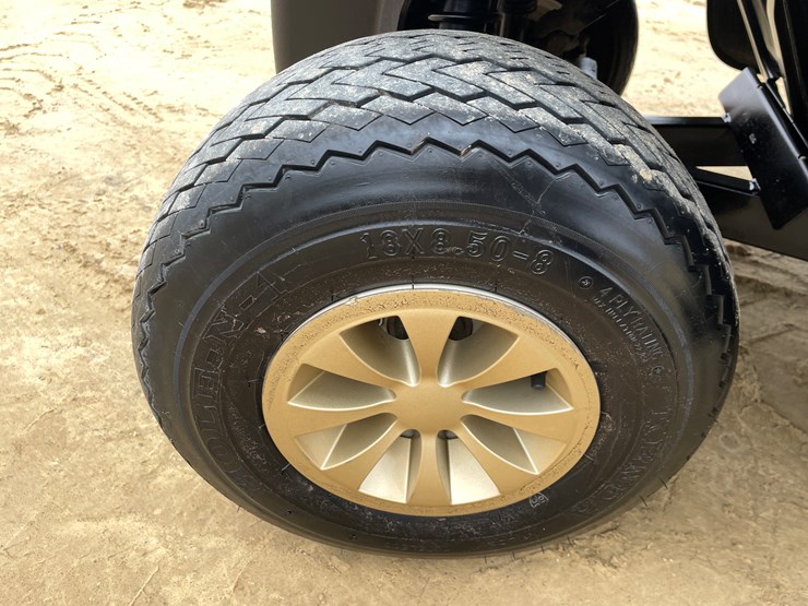 #605-•-ez-go-rxv-electric-golf-cart-image-51