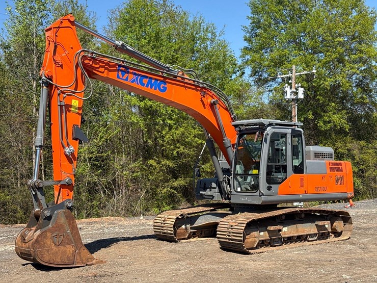 2019-xcmg-xe210u-image-1