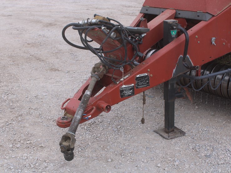 hesston-4910-image-13