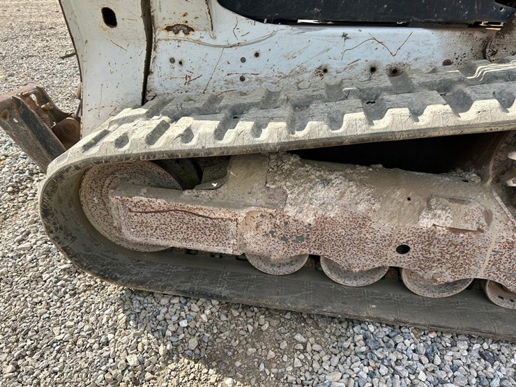 2019-bobcat-t595-image-18