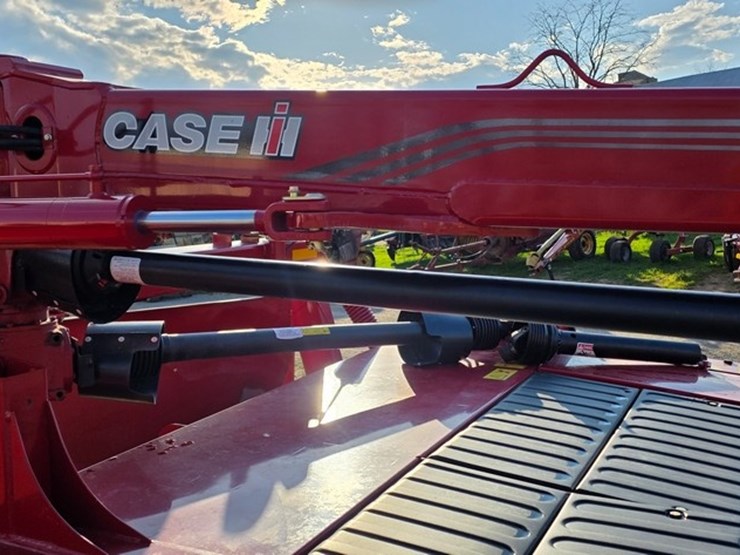 2023-case-ih-dc135-image-10
