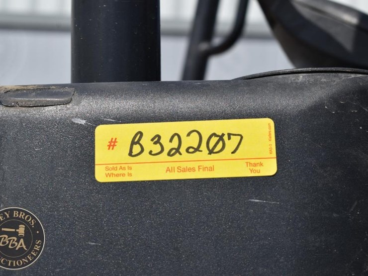 2023-kubota-rtv-x1120-image-27