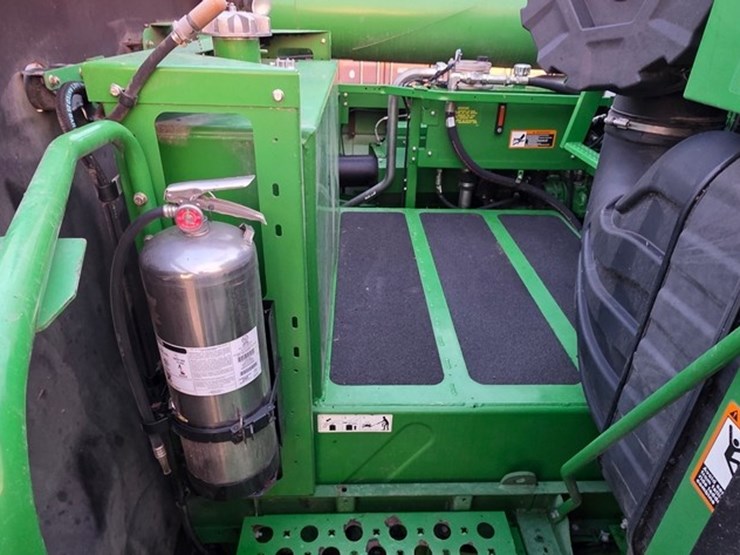 2013-john-deere-s680-image-64