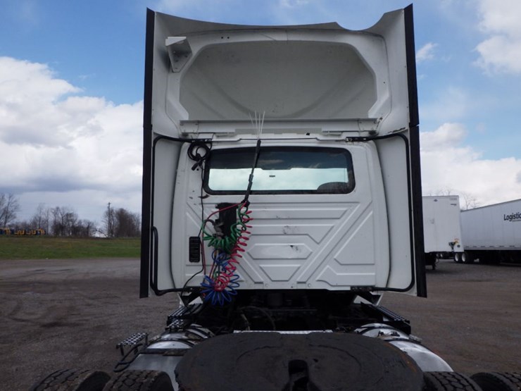 2019-international-lt-image-15