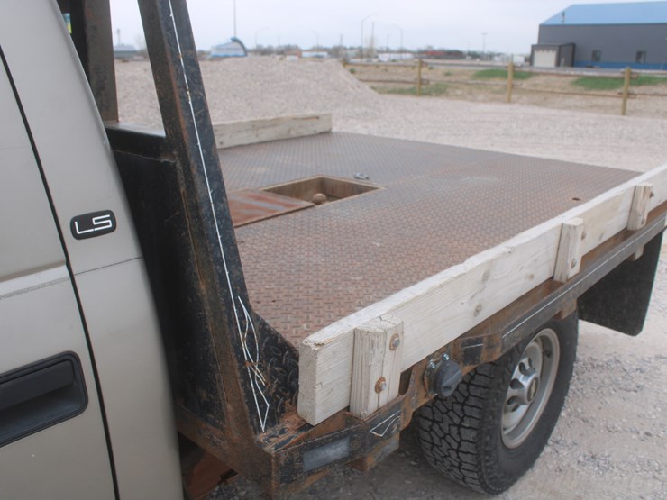 2000-chevrolet-k3500-image-30