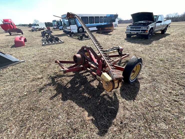 new-holland-455-image-4