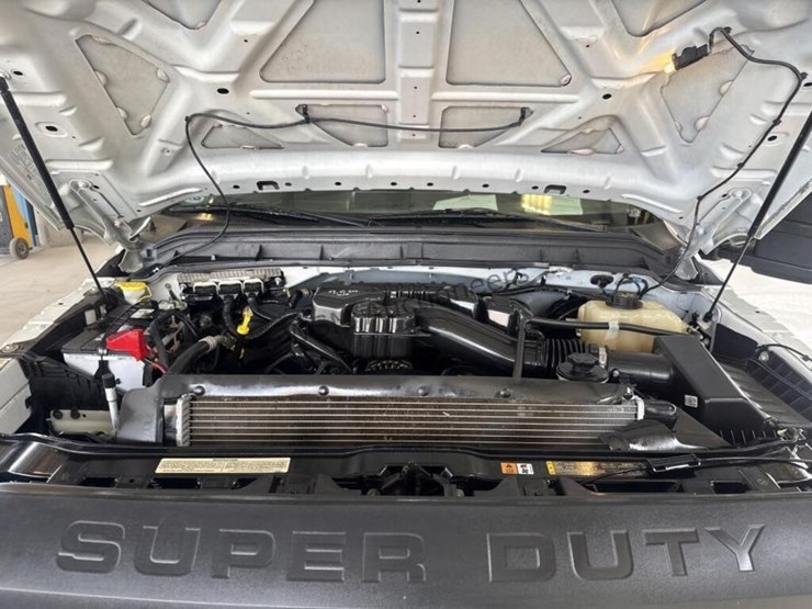 2014-ford-f250-image-17