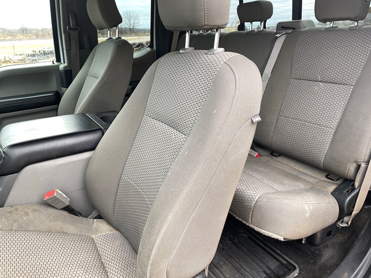 2018-ford-f150-image-54