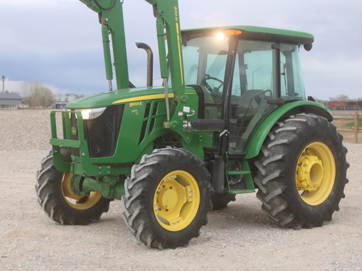 2013-john-deere-5100e-image-75