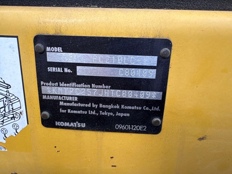 2018-komatsu-pc210-lc-11-image-12