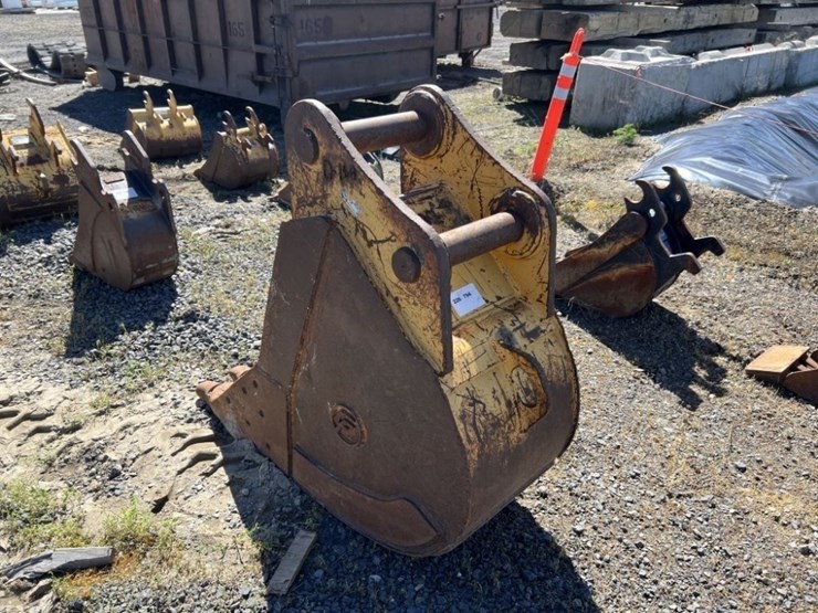 24"-dig-bucket-image-4