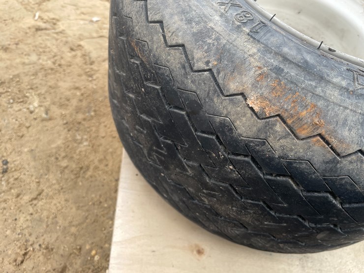 #3923-•-(5)-trailer-tires-image-26