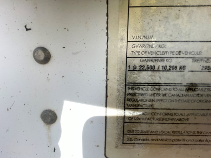 #158-•-2017-wabash-single-axle-semi-trailer-(has-wi-title)-image-37