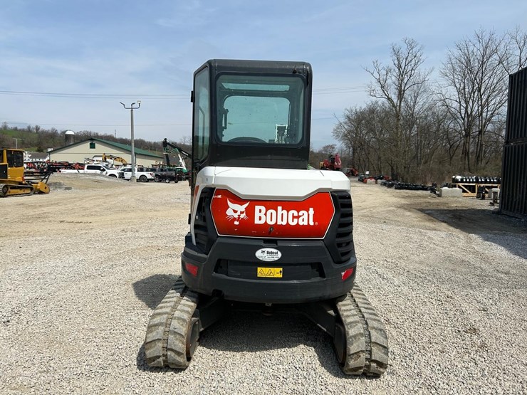 2021-bobcat-e35-image-3