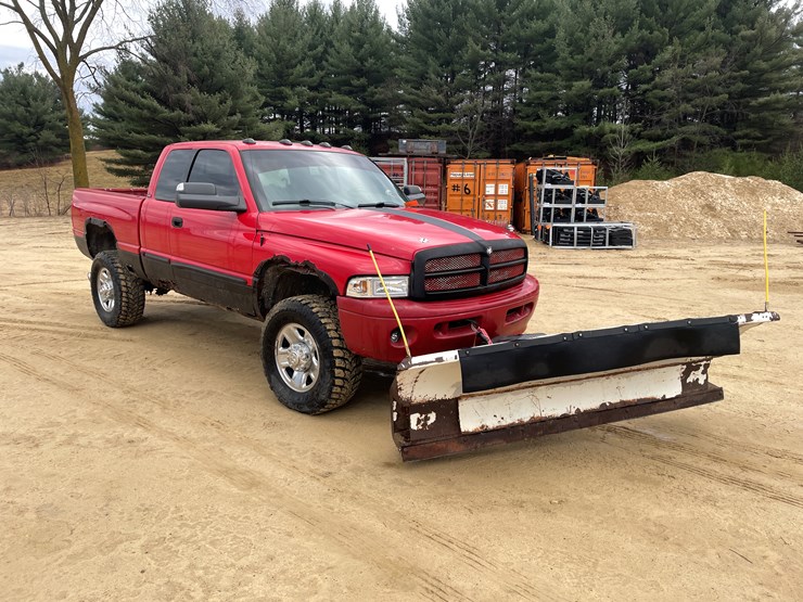 2001-dodge-ram-2500-image-3