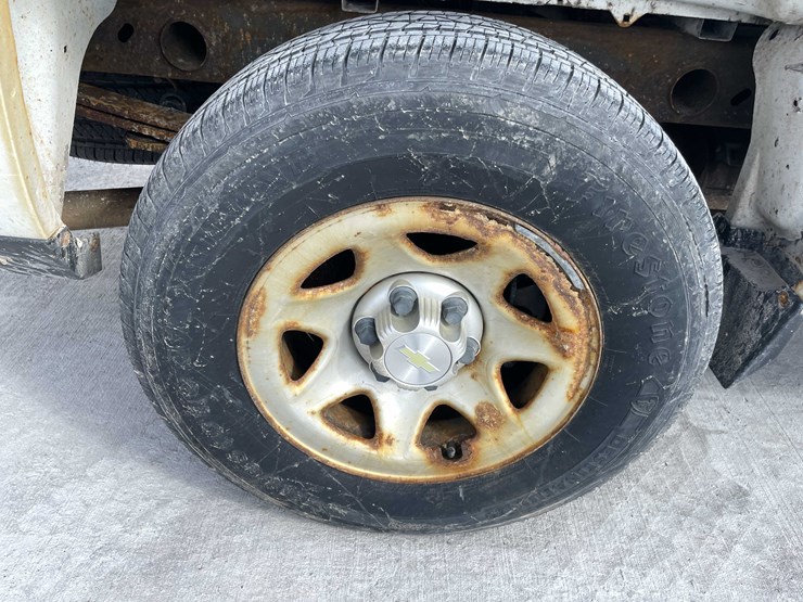 2014-chevrolet-1500-image-29