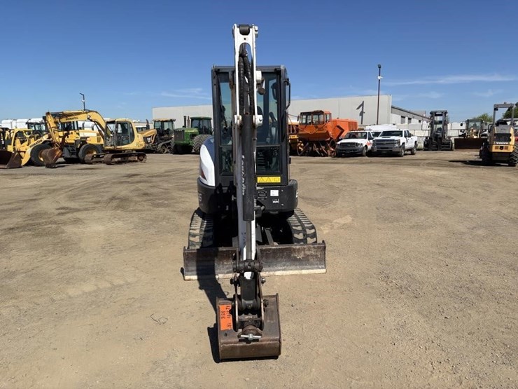 2020-bobcat-e26-image-6