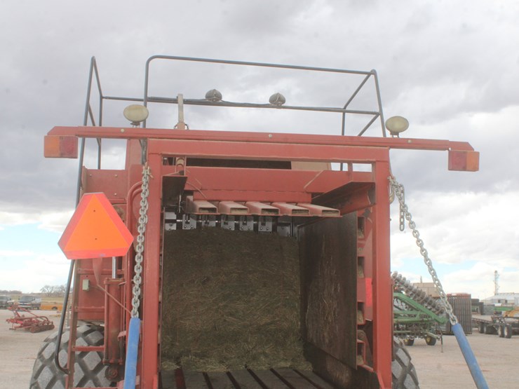 hesston-4910-image-55