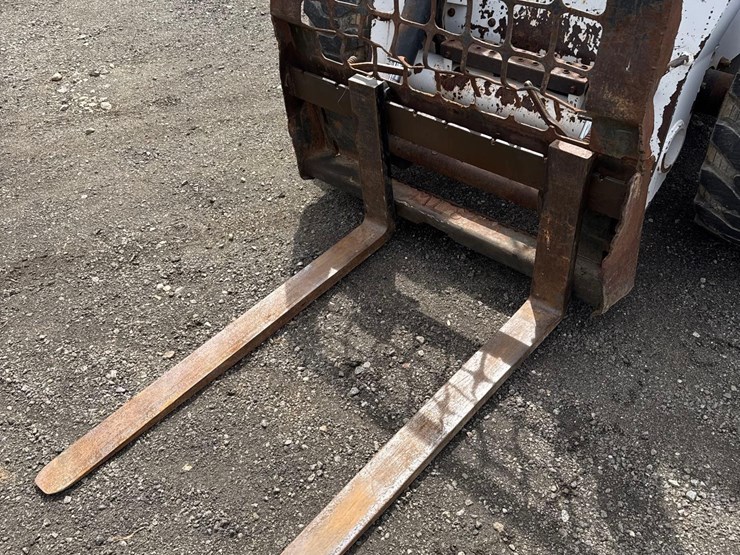 2007-bobcat-s250-image-8