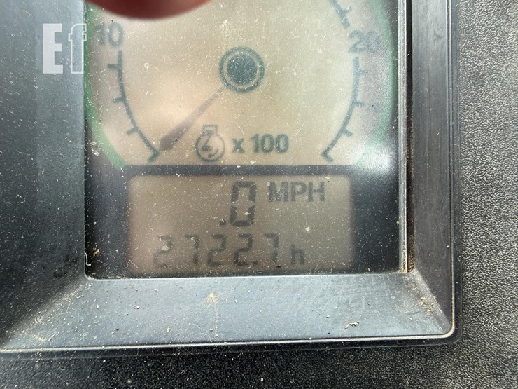 john-deere-4455-image-27