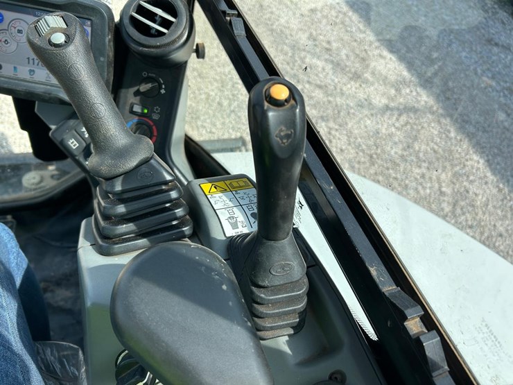 2023-bobcat-e35-image-23