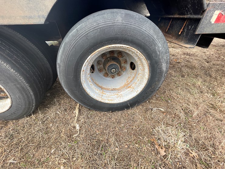 #156-•-2001-k-&-w-trailers-pintle-hitch-trailer-(has-wi-title)-image-44