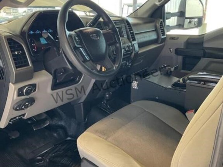 2017-ford-f450-image-27