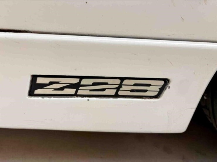 1988-camaro-z28-image-7