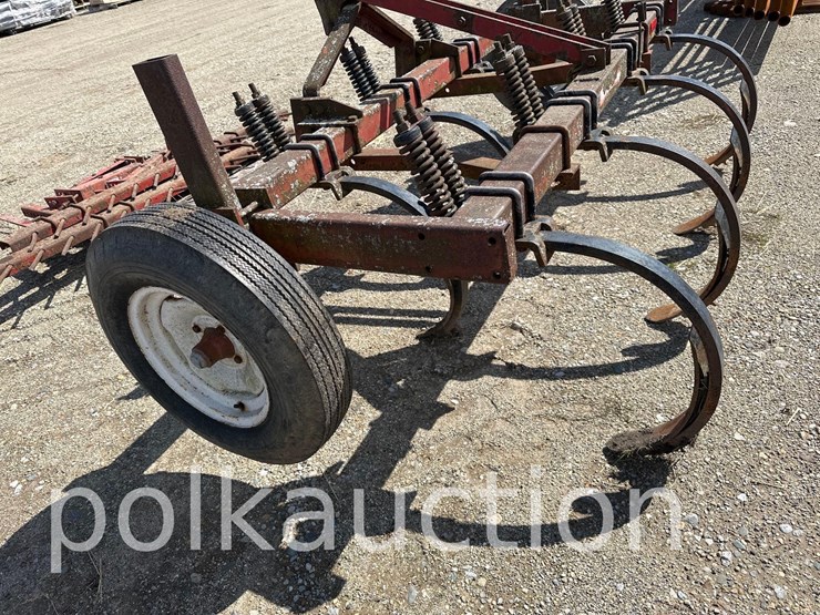 case-ih-5500-image-4