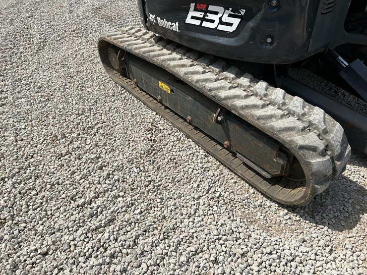 2021-bobcat-e35-image-12