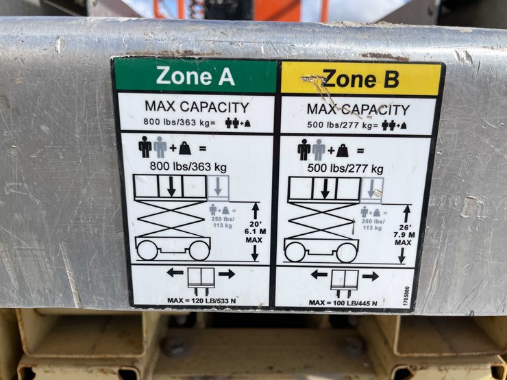 2014-jlg-2630es-image-20