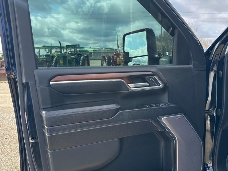 2024-gmc-sierra-2500-image-19