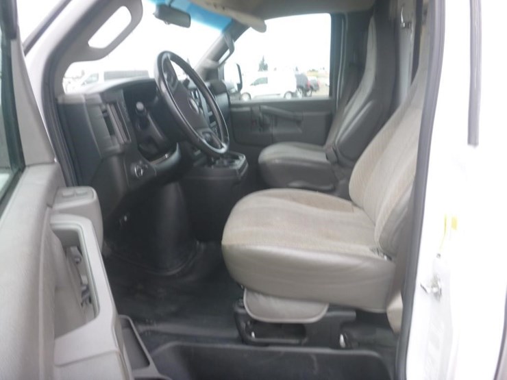 2021-gmc-3500-image-11