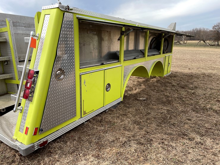 #10719-•-one-side-of-fire-truck-box-image-15